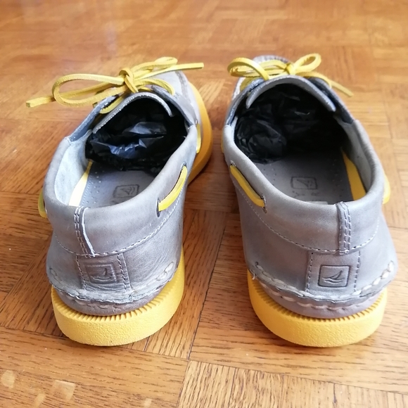 Sperry Topsider Boat Shoes 9US - Picture 7 of 11